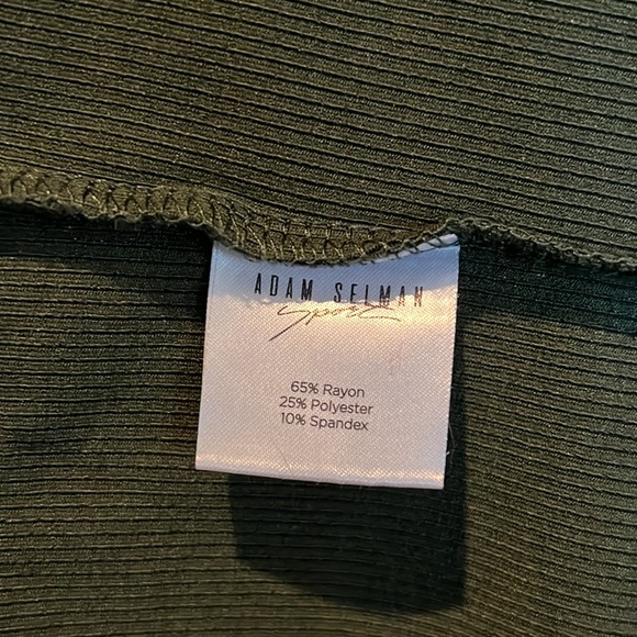 Adam Selman Sport olive green crop tank top - Picture 3 of 5